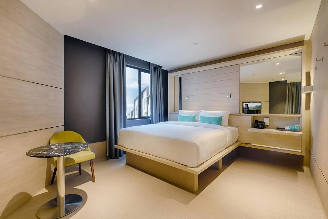 The Upper House, Batu Kawan Hotel Simpang Ampat